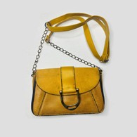 Pre-Owned Mustard Yellow Crossbody Bag – Chic, Compact & Eye-Catching