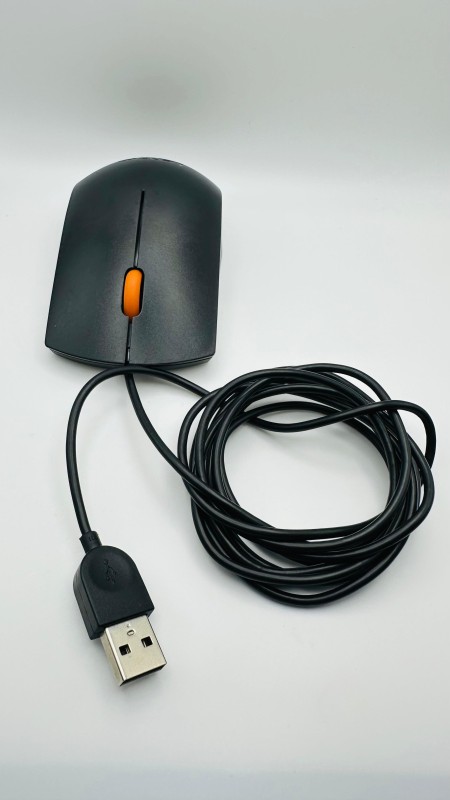Pre-Owned Lenovo USB Optical Mouse – Dependable Performance, Great Value